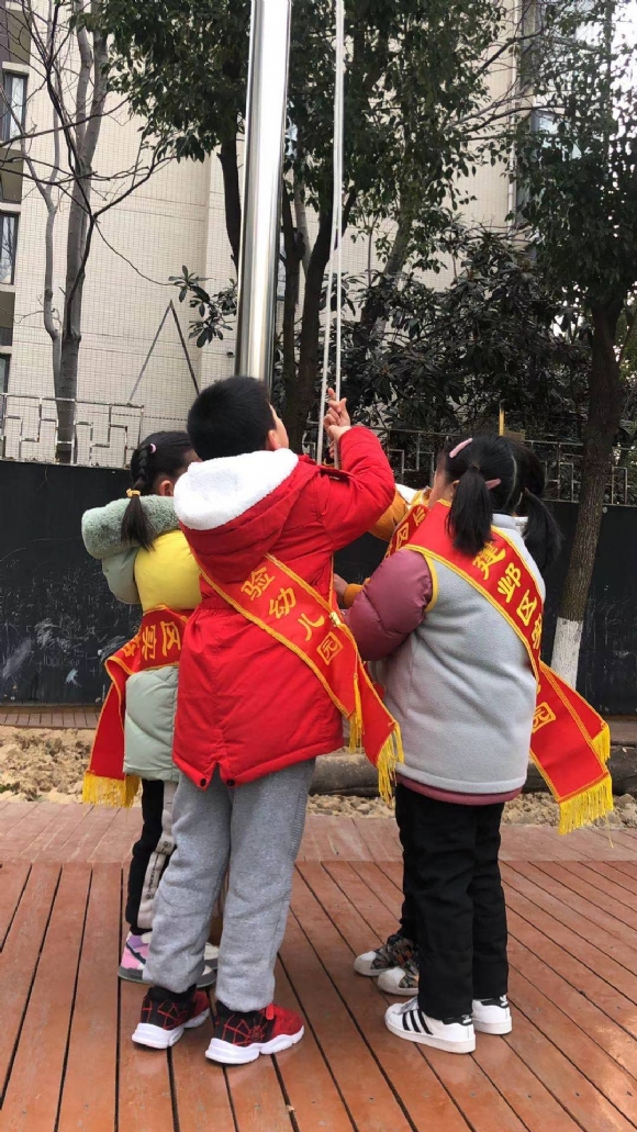 5eac56a4b717dedcefbfd65fe95c6c0.jpg