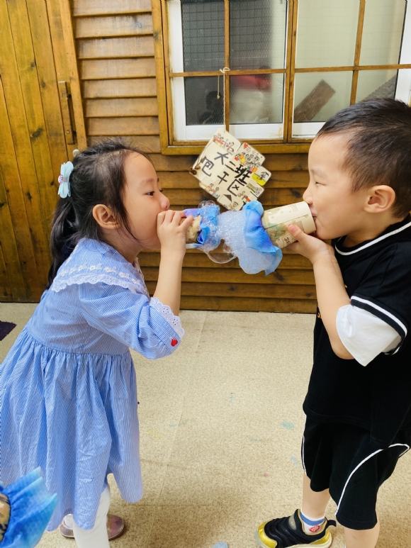 9D059C0C-39EC-4D67-85FD-C03105C2FD07_org.jpg